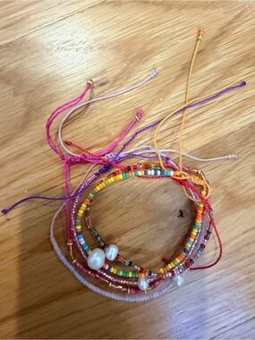 Multicolor beaded with single pearl adjustable bracelet - Set of 5